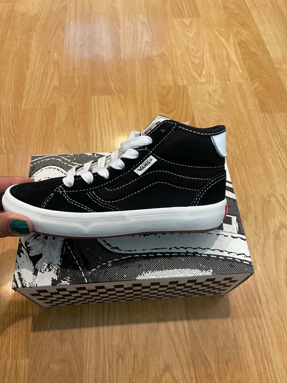 VANS Kids size 13